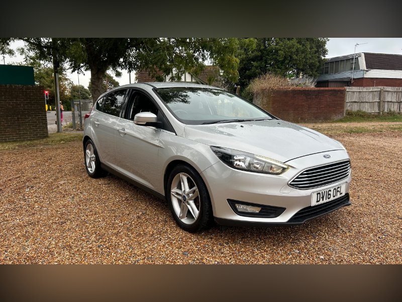 2016 Ford Focus 1.5 TDCi Zetec Hatchback 5dr Diesel Manual Euro 6 s/s 120 ps